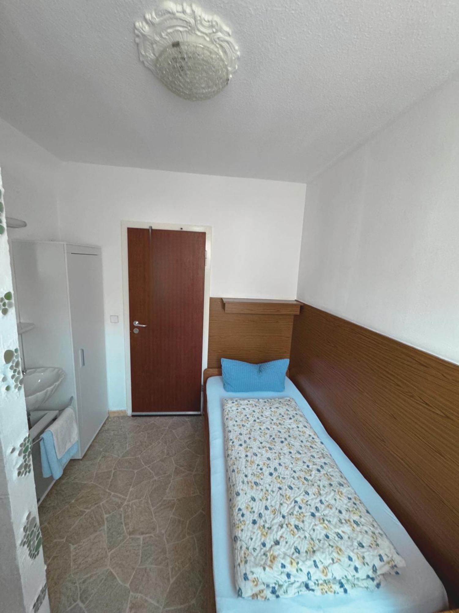 Hostel Heinzelmaennchen Кьолн Екстериор снимка