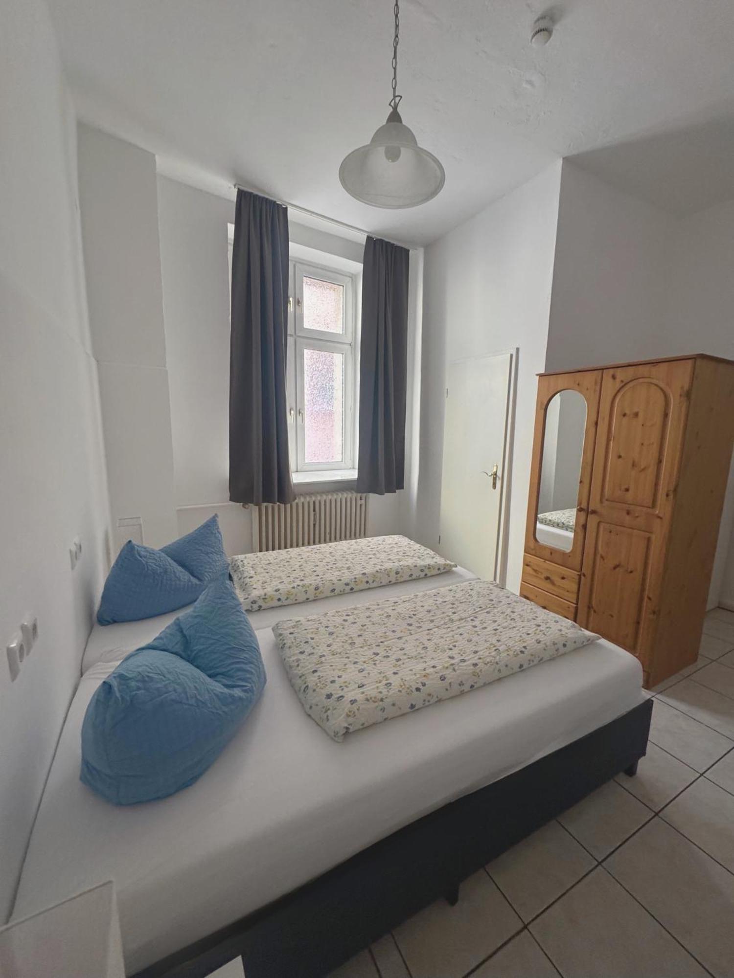 Hostel Heinzelmaennchen Кьолн Екстериор снимка