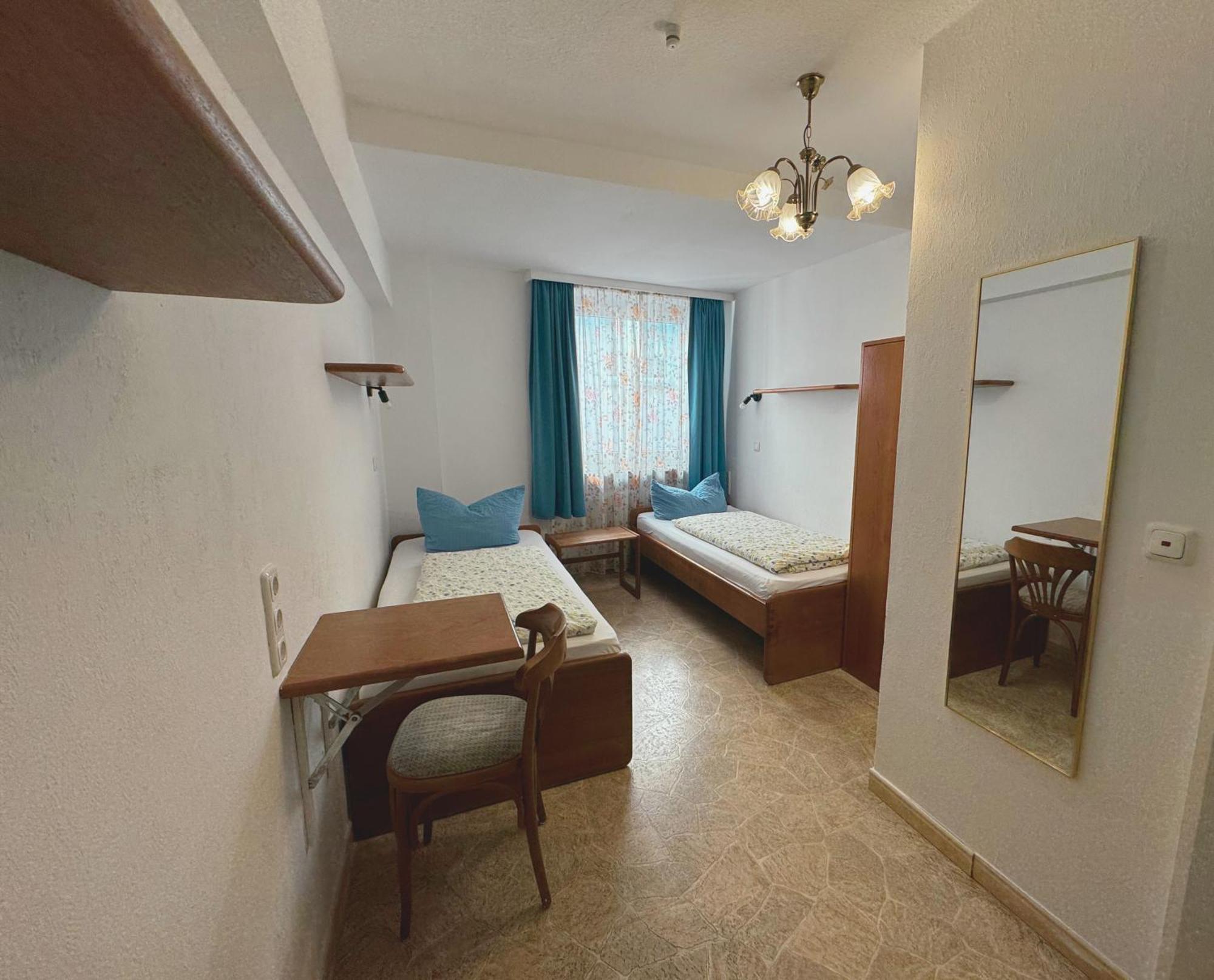 Hostel Heinzelmaennchen Кьолн Екстериор снимка